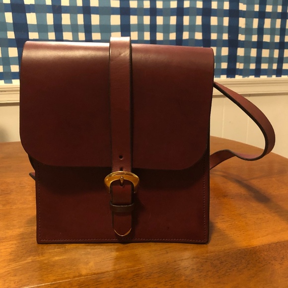 Narraggansett Leathers Shoulder Bag - Medium Brown - Picture 1 of 4
